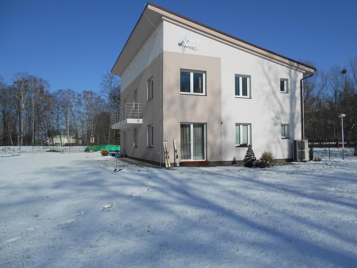 Apartman U Toma Frydlant nad Ostravici Ngoại thất bức ảnh